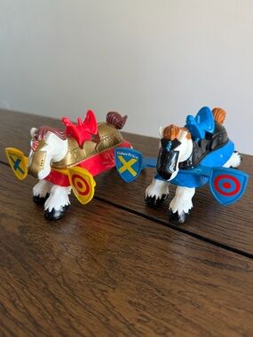1994 Fisher Price Great Adventures 2 Jousting Knights Horses Red And Blue